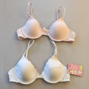 NWT Fruit of the Loom Women's Cotton The Pretty T-shirt Bras. 2-Pack. Sz 34A